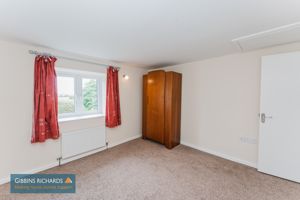 Bedroom- click for photo gallery